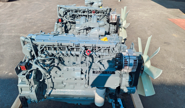 Постоянный клиент приобрел 2 двигателя Deutz TCD2012L062V.